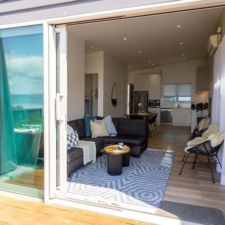 Jandals & Joy Lakefront Retreat Rotorua Ngoại thất bức ảnh
